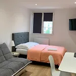 Pensionat Nanterre Room Nanterre